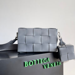 Bottega Veneta Cassette Men's and Women's Solid Color Leather Woven Shoulder Crossbody Bag Bags #75755