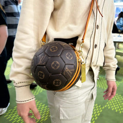 Louis Vuitton SOCCER BALL Women's And Men's Solid Color Classic Print Logo Soccer Bag With Zipper Closure. Cowhide Leather. Shoulder Bag. Crossbody Handbag Bags #78148