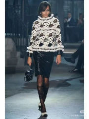 Chanel The 2016 Pre-fall Runway Featured Retro Elegant Black-and-white Statement Bag Bags #170157