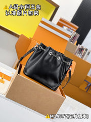 Louis Vuitton NO WAY VIBE Women's Metallic Accessories Slide Decoration Solid Colour Sheepskin Shoulder Handbag Bag Bags #76635