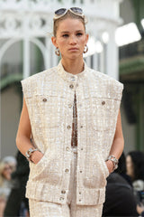 Chanel Women's Spring And Summer Sequins Tweed Single-breasted Vest Jacket Fashion Elegant Chic White Button Vest Ngvp #1971