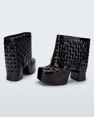 Clog Boot