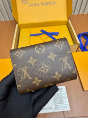 Louis Vuitton New Victorine Wallet An Envelope Style Clutch That Combines Feminine Elegance With Practicality Bag Bags M62360 #197443