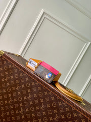 LOUIS VUITTON Lv Charms Card Holder Monogram Leather Keyring Card Case Stylish Refined. And Elegant Bag Bags #81832A
