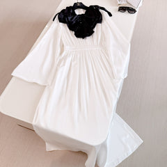 Chanel Women's Spring/Summer Bow-Tie Bell-Sleeve Silk Evening Dress Ivory Bell-Sleeve Elegant Vintage-Chic Dress Three-Dimensional Collar with Black Panel Detail Long-Length Fashionable Banquet Gown Lady #195411