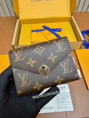 Louis Vuitton New Victorine Wallet An Envelope Style Clutch That Combines Feminine Elegance With Practicality Bag Bags M62360 #197443