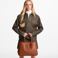 Louis Vuitton Vendôme Medium Handbag Vendome M26501 Brown M26338 Black Chip Monogram Engraved Padlock Fashionable Modern Clutch Tote Crossbody Bag #195566