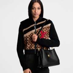 Louis Vuitton Vendôme Small Handbag Vendome M26502 Black M27040 Gray Chip Cowhide Leather Fashionable Modern Clutch Tote Crossbody Bag Bags #195567