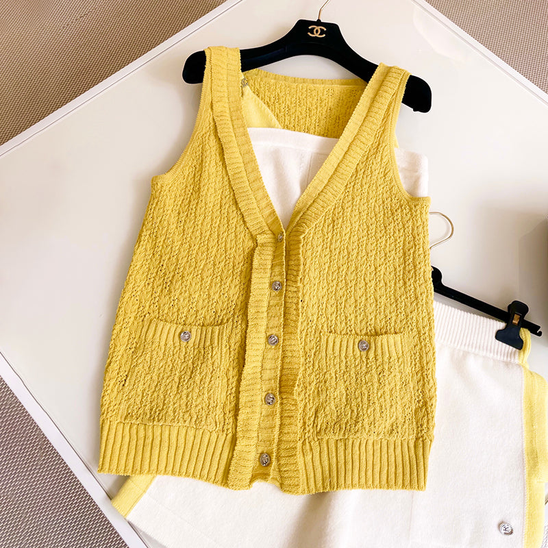 Chanel Women's Spring And Autumn Vintage V-Neck Cotton Knit Sleeveless Vest Ngvp #9877