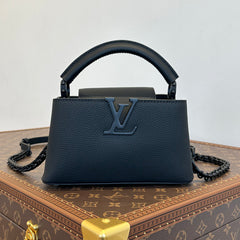 Louis Vuitton CAPUCINES EAST-WEST Women's Fashion Classic Solid Color Grain Leather Logo Handbag Shoulder Bag Bags M23955 #78951