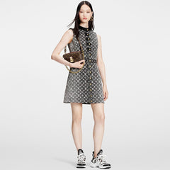 Louis Vuitton Monogram Denim Button Tab Dress Women's Leather-trimmed Sleeveless Short Dress Stylish Elegant And Refined Casual Dresses #82421A
