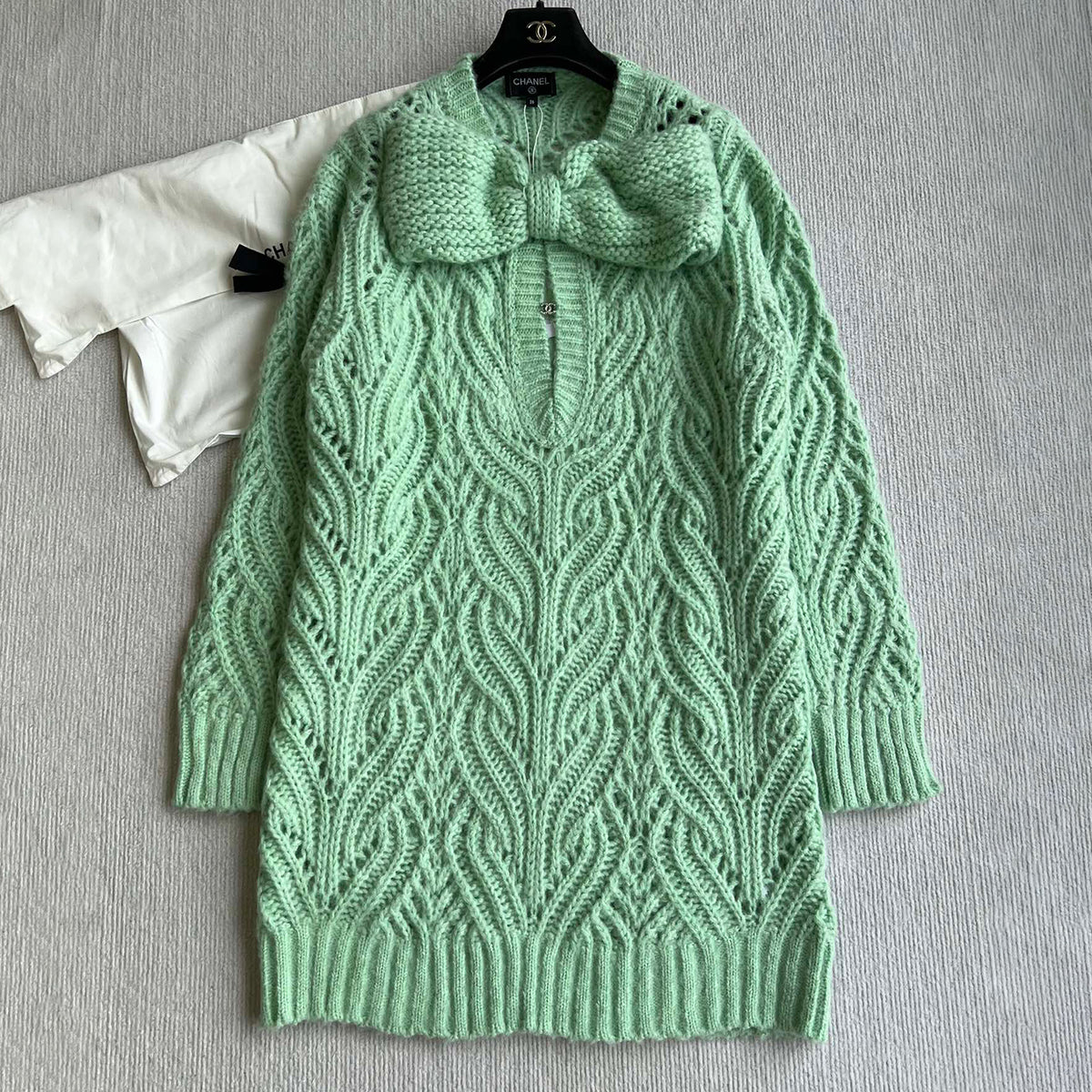 Chanel Women's Spring/Fall High-Street Bow-Neck Knit Long-Sleeve Solid-Color Mohair Wool Short Dress Dresses Ngvp #2597