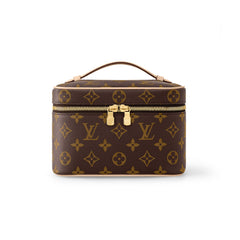 Louis Vuitton NICE Women's Brown Nice Mini Makeup Bag with LV Logo Metal Zipper Pull. Leather Handbag Makeup Bag Bags #77968
