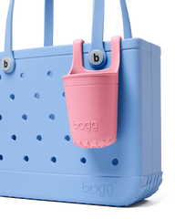 Bogg® Bevy - blowing PINK bubbles