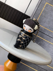 Chanel Limited Edition Bag Collection Artwork Chinese Doll Mumbai Doll Fashionable Exquisite Cylindrical Bags #195308