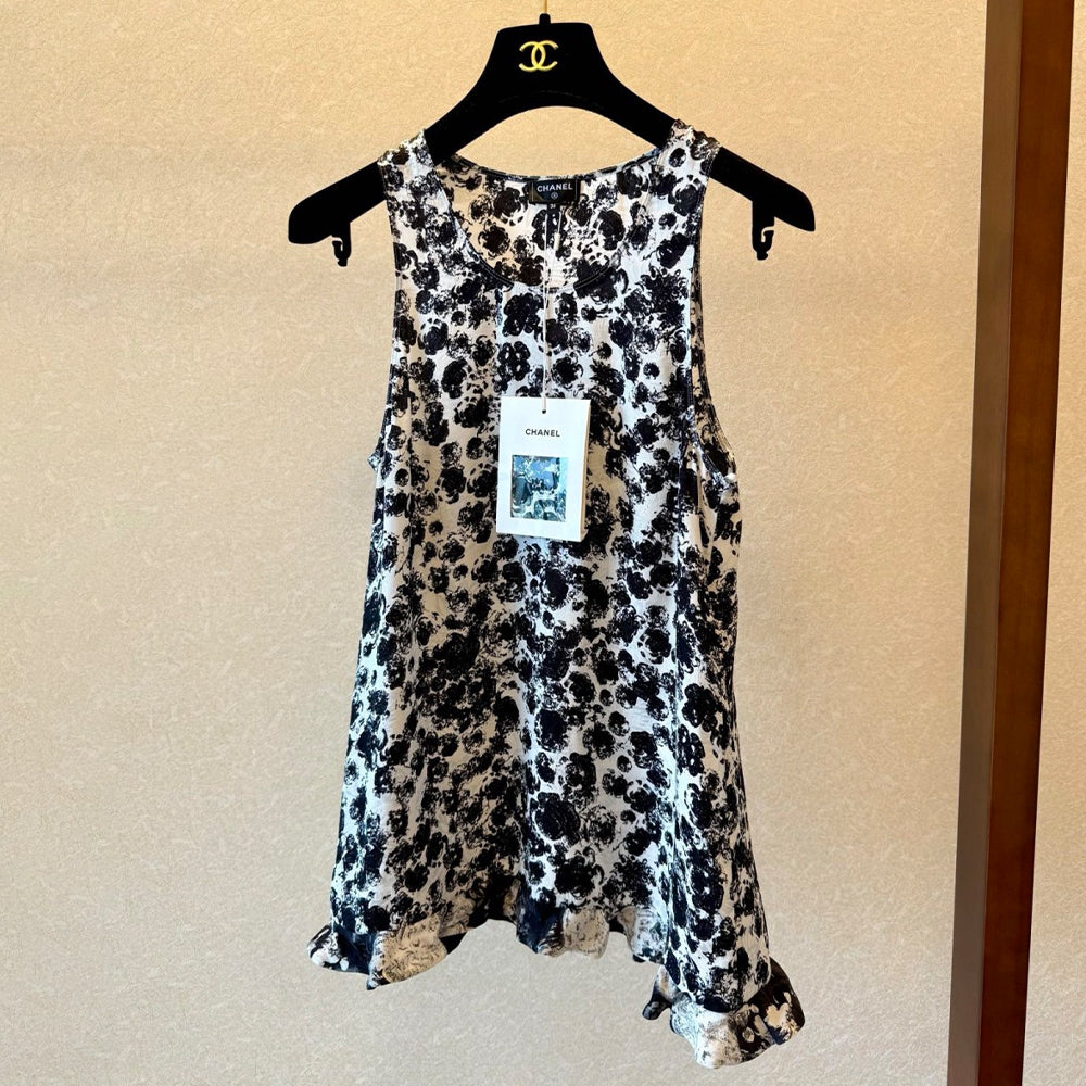 Chanel Women's Black And White Camellia Print Summer Tank Top Stylish Refined And Elegant Summer Holiday Top Vest Lady #82918A