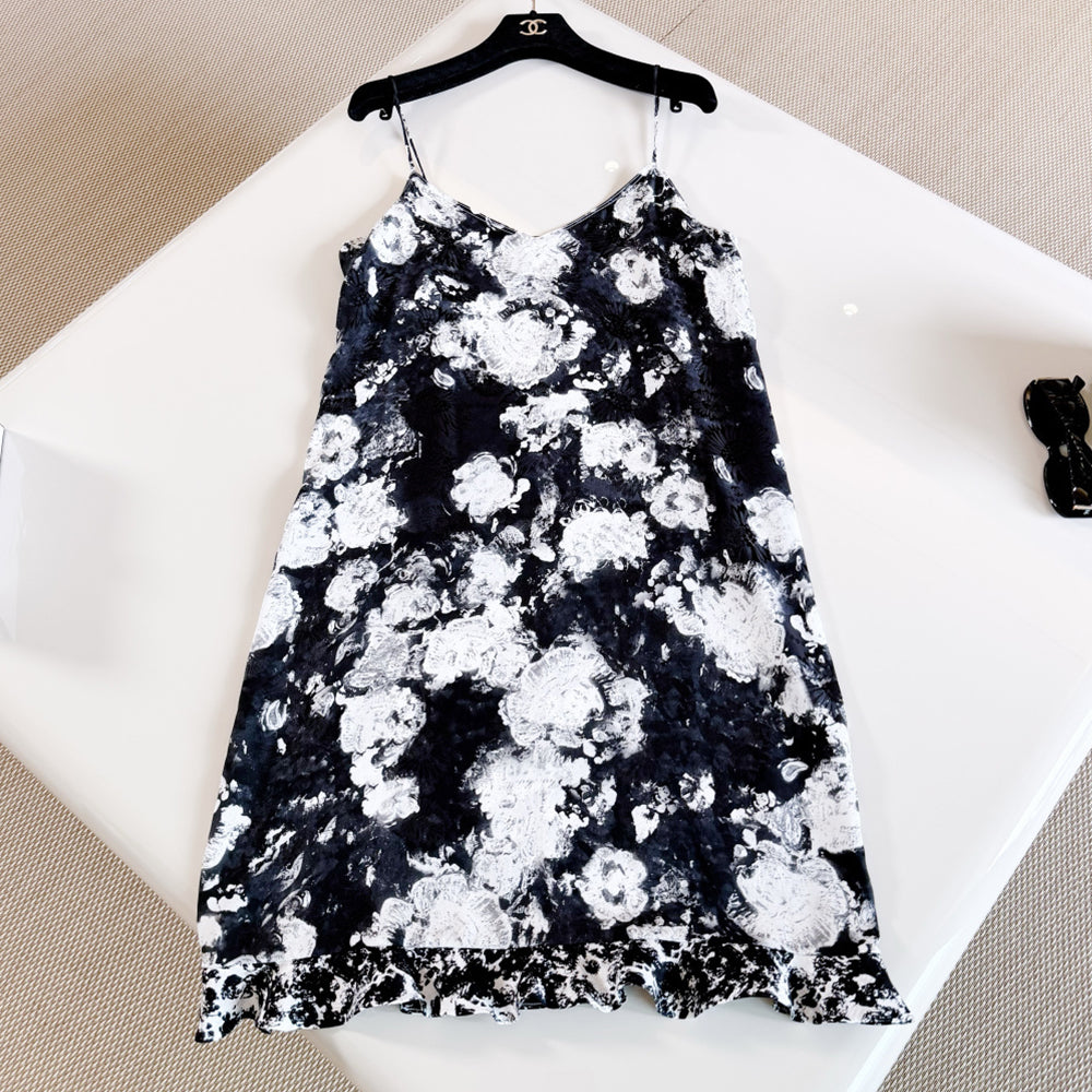 Chanel Women's Spring/summer French-style Elegant Black-and-white Floral Print Silk Spaghetti-strap Dress Lady #84266A