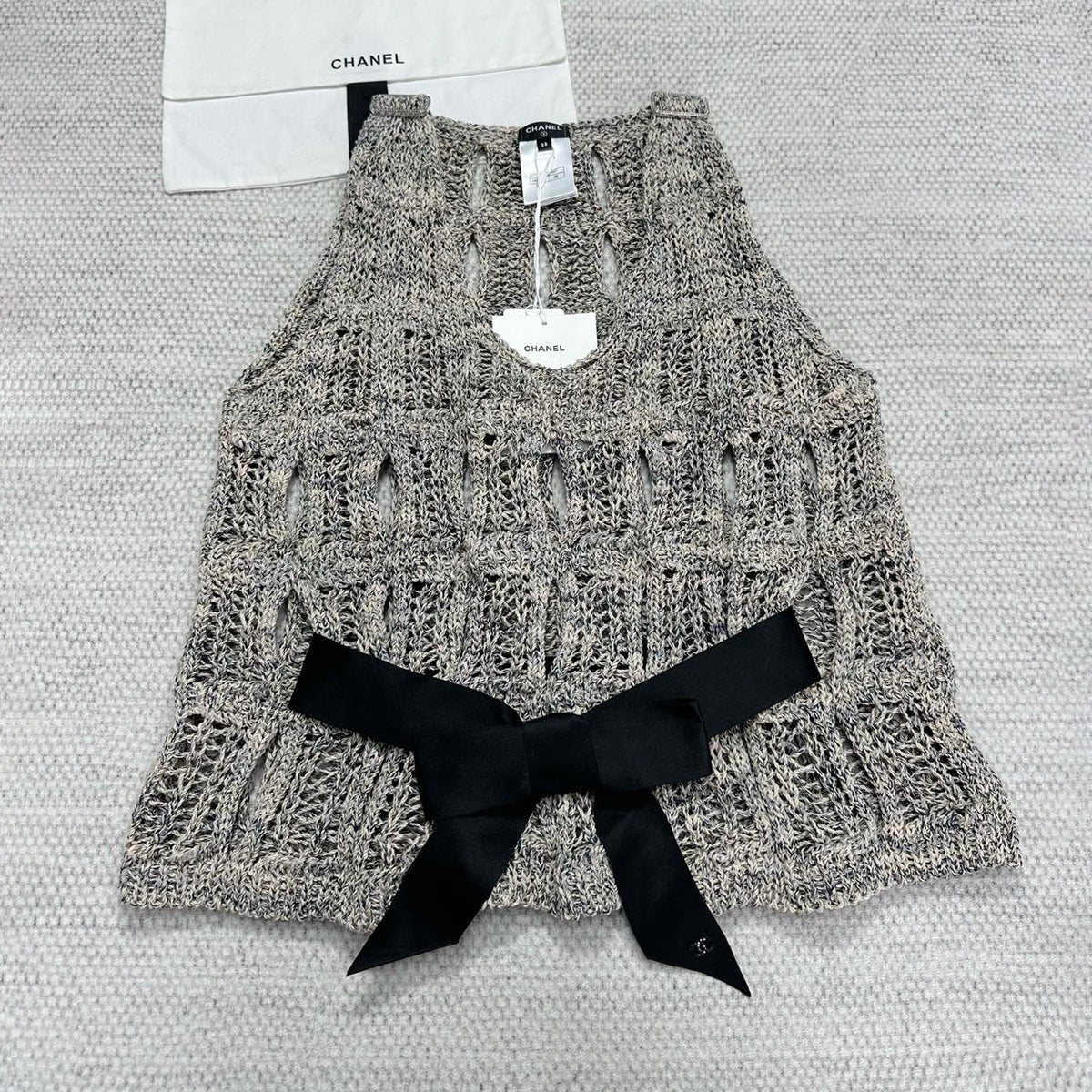 Chanel Women's Spring And Summer High Street Cotton Silk Hollow Bow Decoration V-neck Sleeveless Vest Casual Medium-length Knitted Half Skirt Ngvp #1526