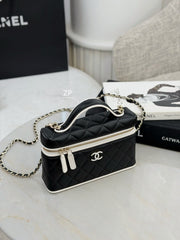 Chanel 26 New Arrival Black And White Panda Colour-block Lunch Bag Colour-block Make-up Bag Diamond-quilted Chain-strap Handbag  Lady Bags AP5240 #84323A