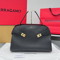 Ferragamo Hug Soft Women's Fashion Classic Leather Two Tone Shoulder Bag Tote Handbag Bag Bags #79436