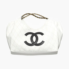 Chanel 26m Coco Beach Large Drawstring Beach Tote Bag In White With Black Double C Logo Stylish Elegant Chain-strap Bags Lady  Bags #197029