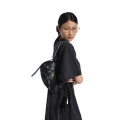 Balenciaga Le Cagole rivet silver buckle fine grain sheep leather half-moon bag crescent bag dumpling bag motorcycle bag armpit bag crossbody bag shoulder bag women's black #332101