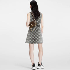 Louis Vuitton Monogram Denim Button Tab Dress Women's Leather-trimmed Sleeveless Short Dress Stylish Elegant And Refined Casual Dresses #82421A